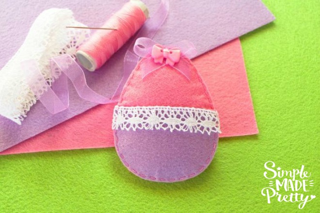 This is a fun DIY Easter craft for adults or kids learning to sew or for a quick and easy sewing project. Create this felt Easter egg and felt Easter Bunny for a cheap Easter basket gift idea that kids will love!