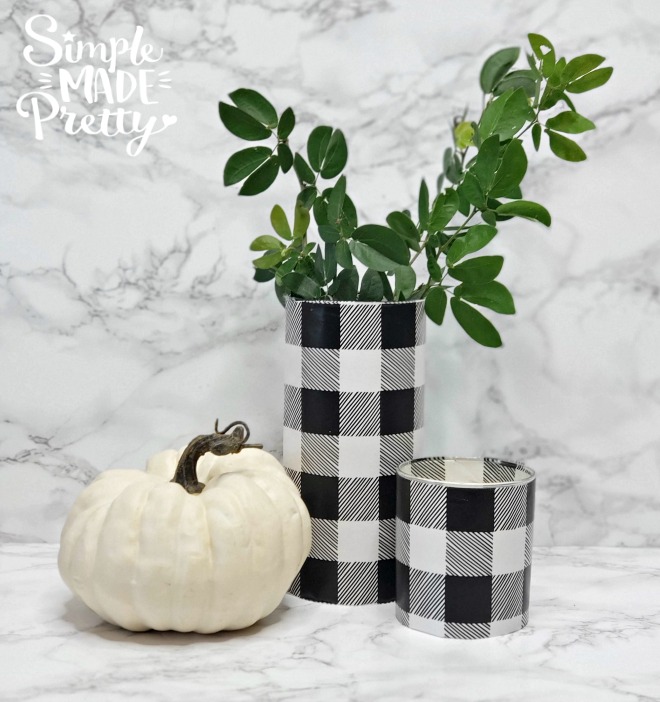 Learn how to make these DIY Dollar Store Buffalo Plaid Vases to instantly update your Fall decor. buffalo plaid baby shower ideas, buffalo plaid decor, buffalo plaid Christmas, buffalo check Fall decor, buffalo check Christmas decorations, buffalo check Christmas black and white, buffalo plaid decor black and white #5minutecrafts #dollarstorecrafts #buffaloplaiddecor 